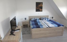 Ferienhaus Middenin